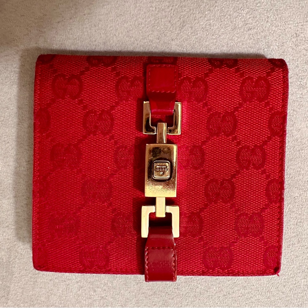 Red Gucci Jackie wallet